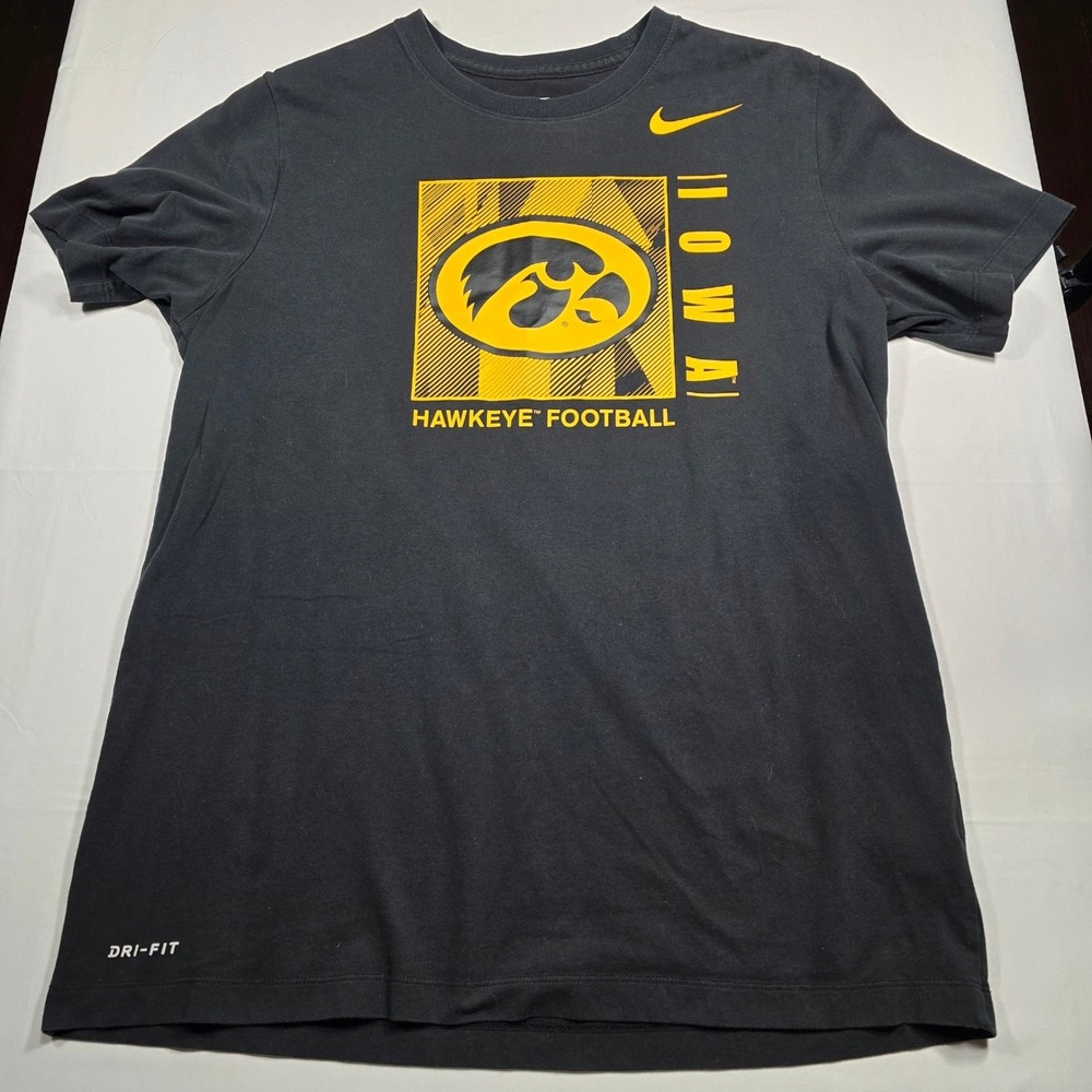 Nike Dri-Fit Iowa Hawkeyes‎ T-Shirt Mens Large Black Graphic Tee NCAA